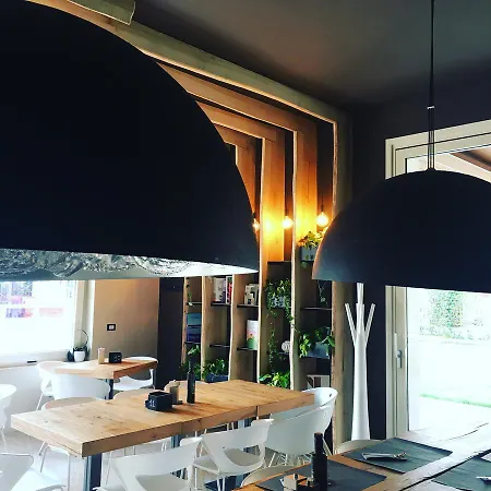 Jolanda Marano Lagunare