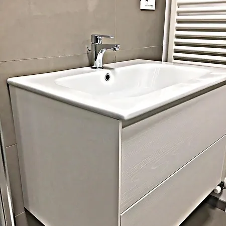 Jolanda 3*